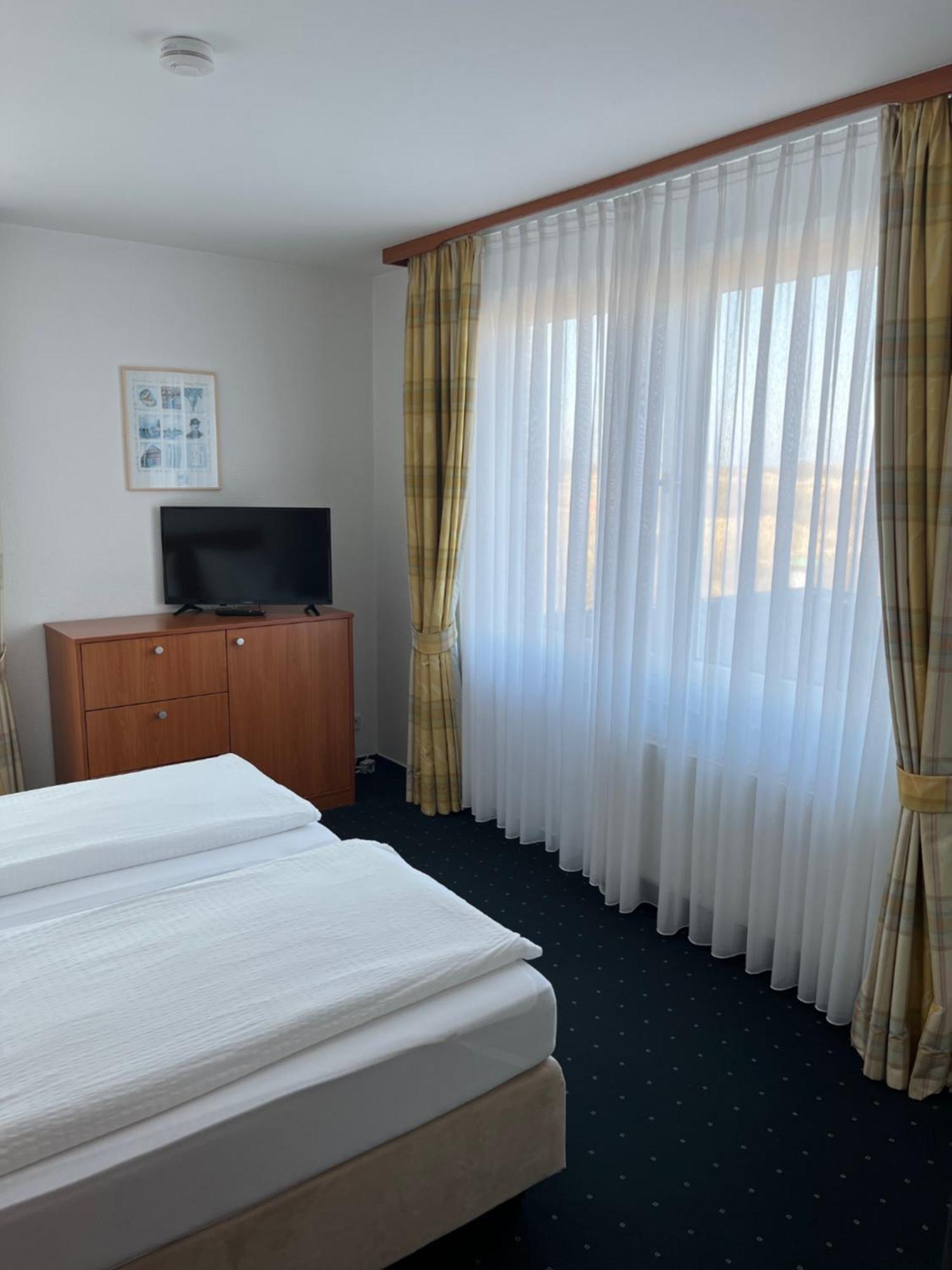 Haus Koebesine Hotel Juist Bagian luar foto